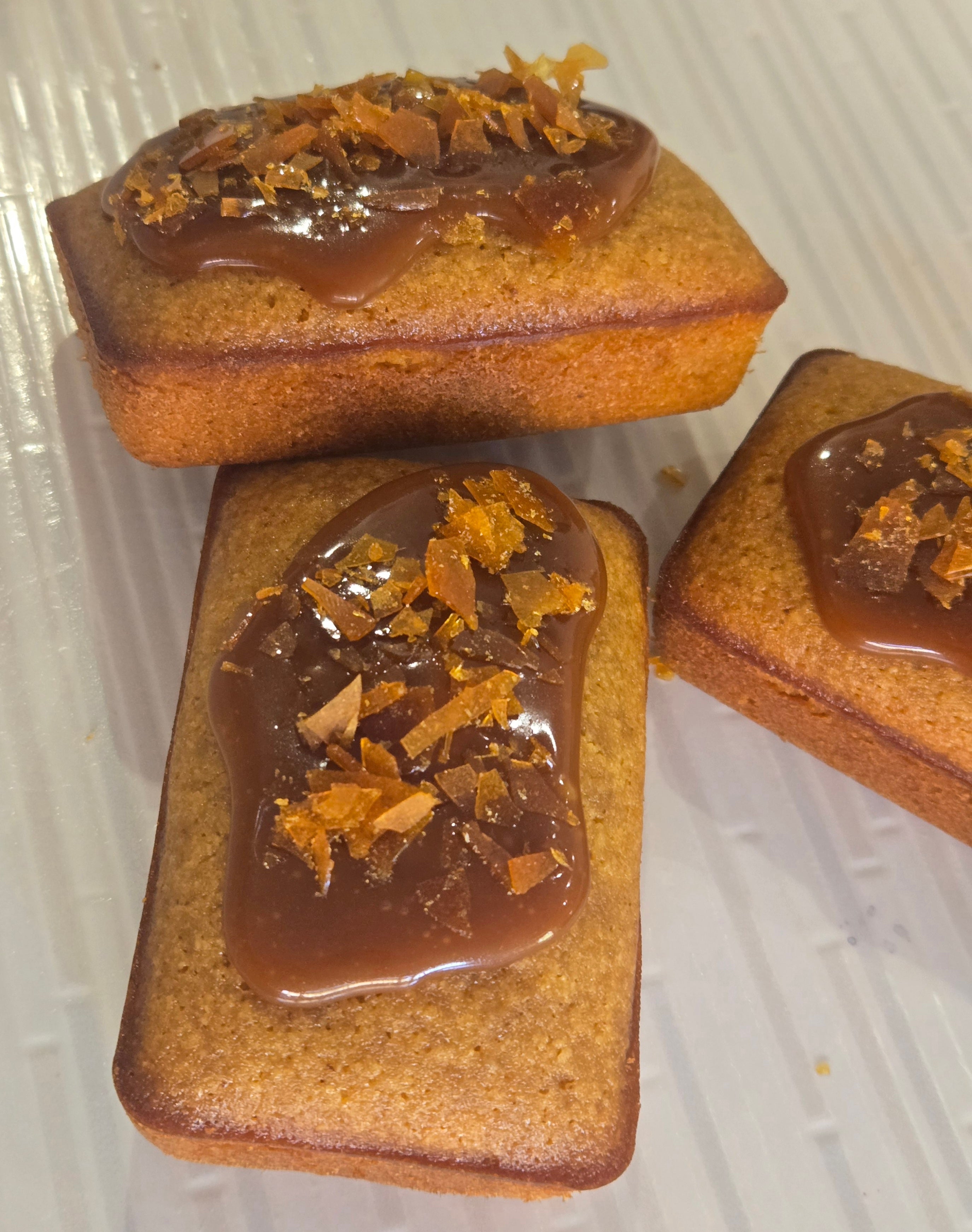 Financiers Caramel / Salted Caramel Financiers - Gluten-free - 3 pcs
