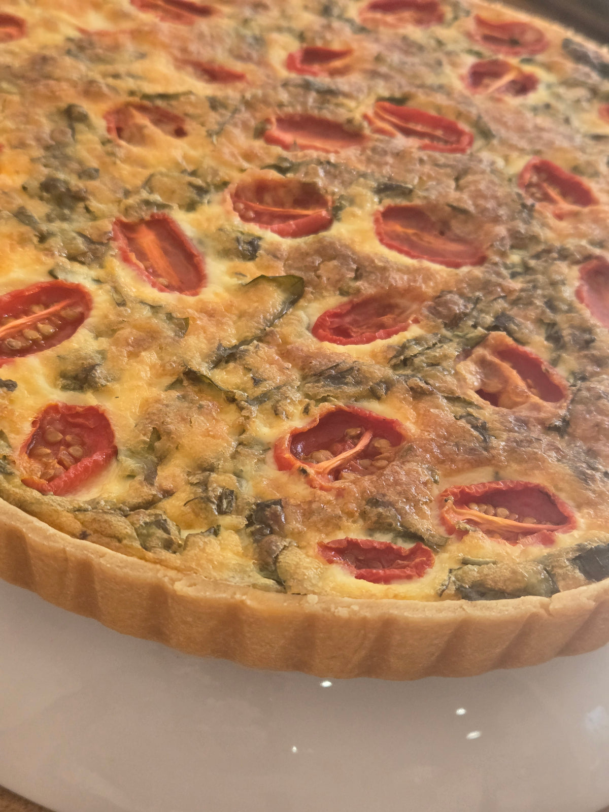 Basil & Tomato Quiche- Large - 9" x 2"
